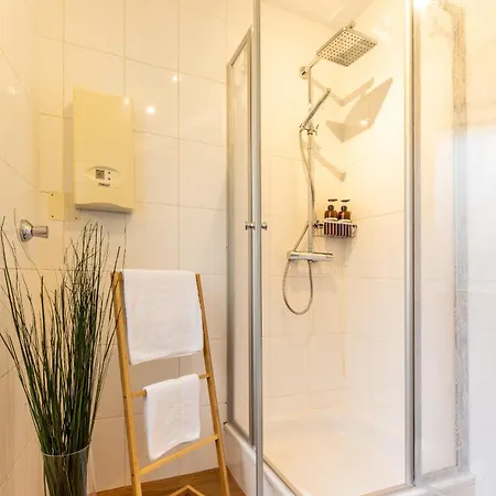 Апартаменты Zentral Boxspringbetten Garage Rhein Бонн