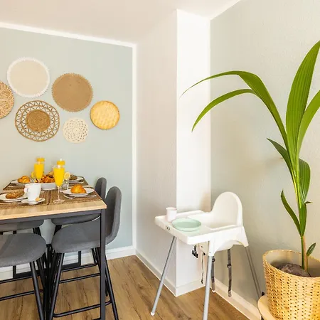 Apartment Zentral Boxspringbetten Garage Rhein